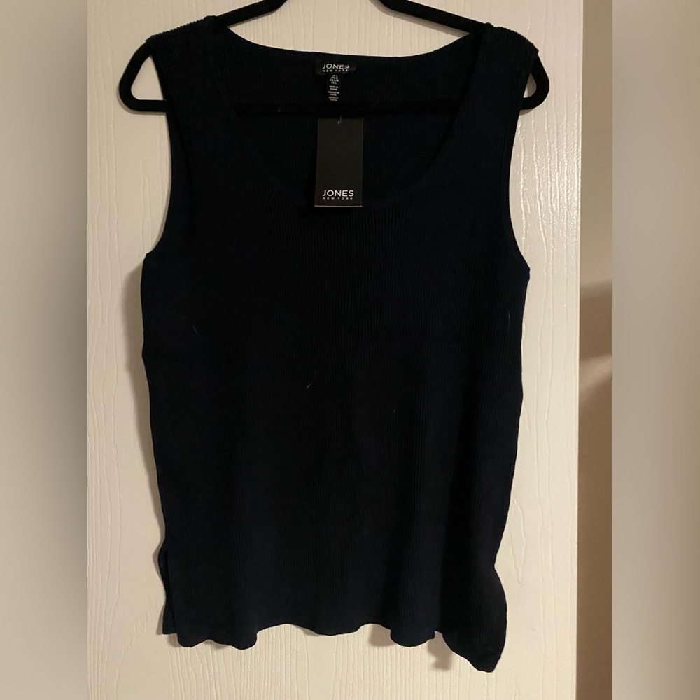 Black Ribbed Sweater like T